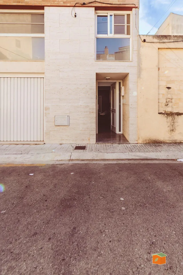 CASA ESQUINERA EN VENTA EN ROQUETES (TARRAGONA) — 26