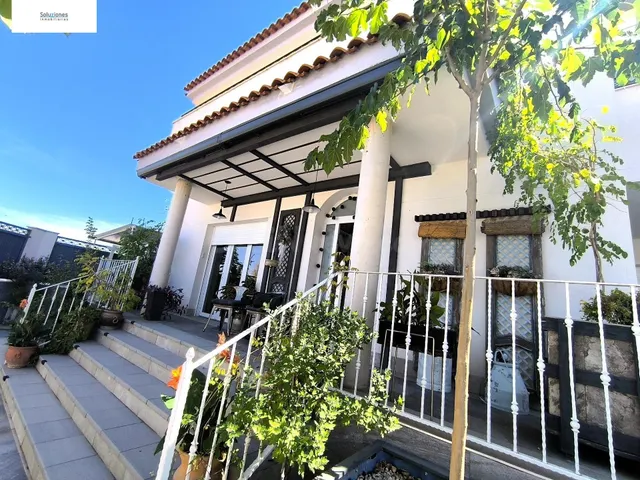 Exclusivo Chalet Independiente en Aguas Nuevas, Albacete: Co - foto 5