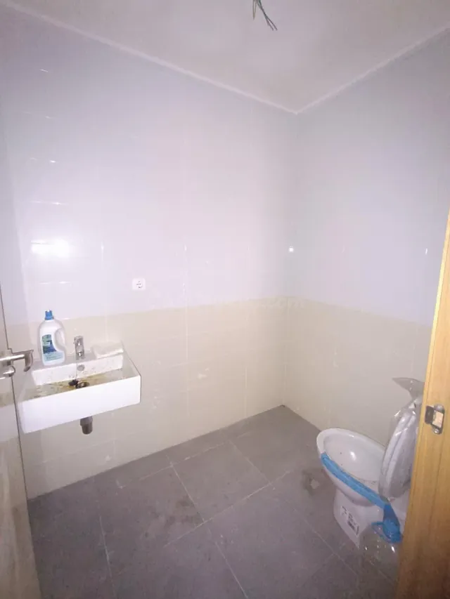 SE VENDE LOCAL COMERCIAL EN PLENO CENTRO DE ASPE... - foto 2