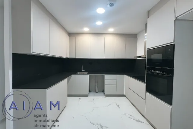 Vivienda de obra nueva lista para entrar en Pineda de Mar. — 2
