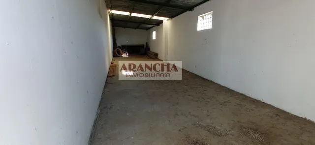 Chalet de 200m y dos naves en parcela de 6700 — 22