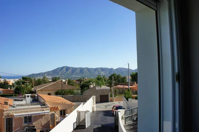 Se vende chalet independiente en Alfaz del Pi — 15
