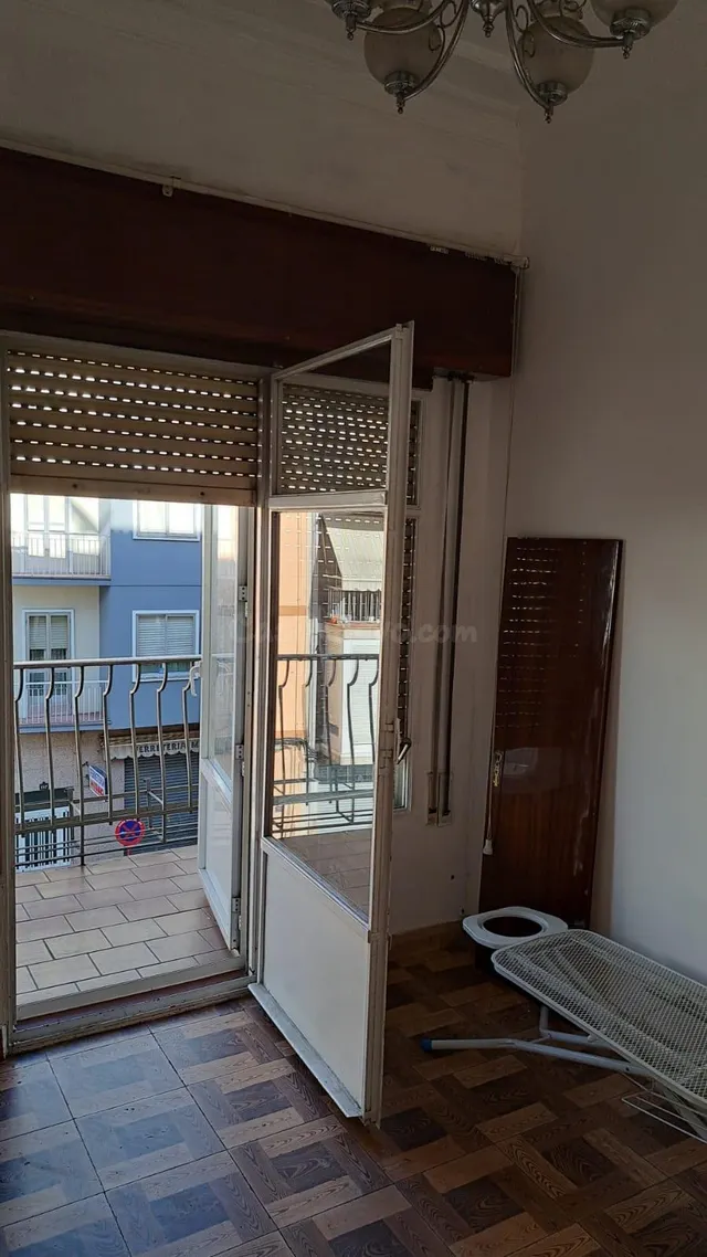 Venta de piso en Avd Zamora, Ourense — 5