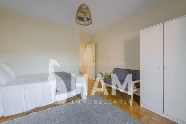 Habitación en C/ Fuente Grande, 9 — 3