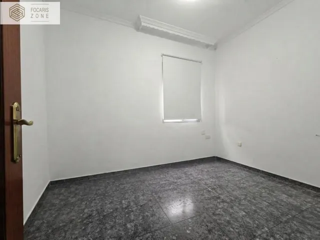 ESTUPENDO PISO A UN PASO DEL CENTRO DE MÁLAGA — 10