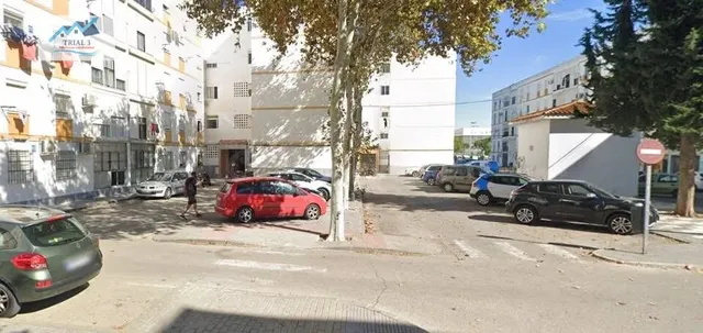 Venta piso en El Puerto de Santa María (Cádiz) - foto 2