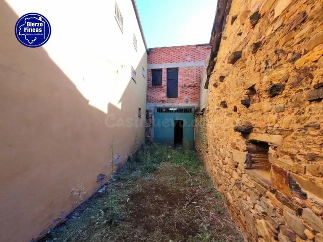 **se vende casa para reformar en quilós** — 5