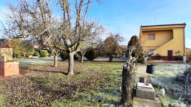 CASA CON TERRENO RÚSTICO VENTA ALMENARA DE TORMES. Urbis te  - foto 4