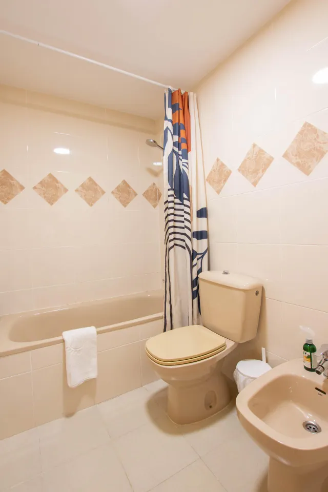 Maravilloso duplex con vistas al mar, parking y piscina comunitaria. — 24