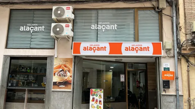 Se vende local comercial en pleno centro de Antequera — 37