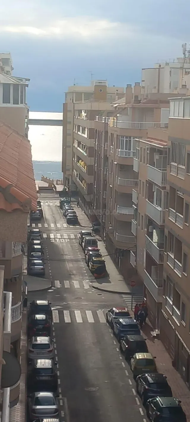 MÁGNIFICO ÁTICO EN TORREVIEJA. ZONA ACEQUIÓN. SIN COMISIÓN D - foto 4
