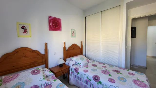 Amplio apartamento de tres dormitorios con vistas panorámicas en Nueva Alcántara. — 7
