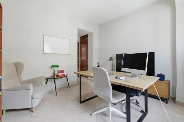 Piso en venta en Calle Castell de Benissanó, Nou Moles - foto 5