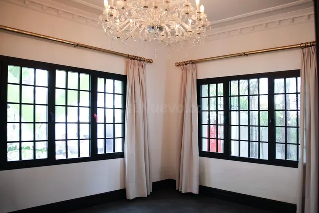 Chalet reformado independiente con jardín y piscina - Ciudad Jardín — 7