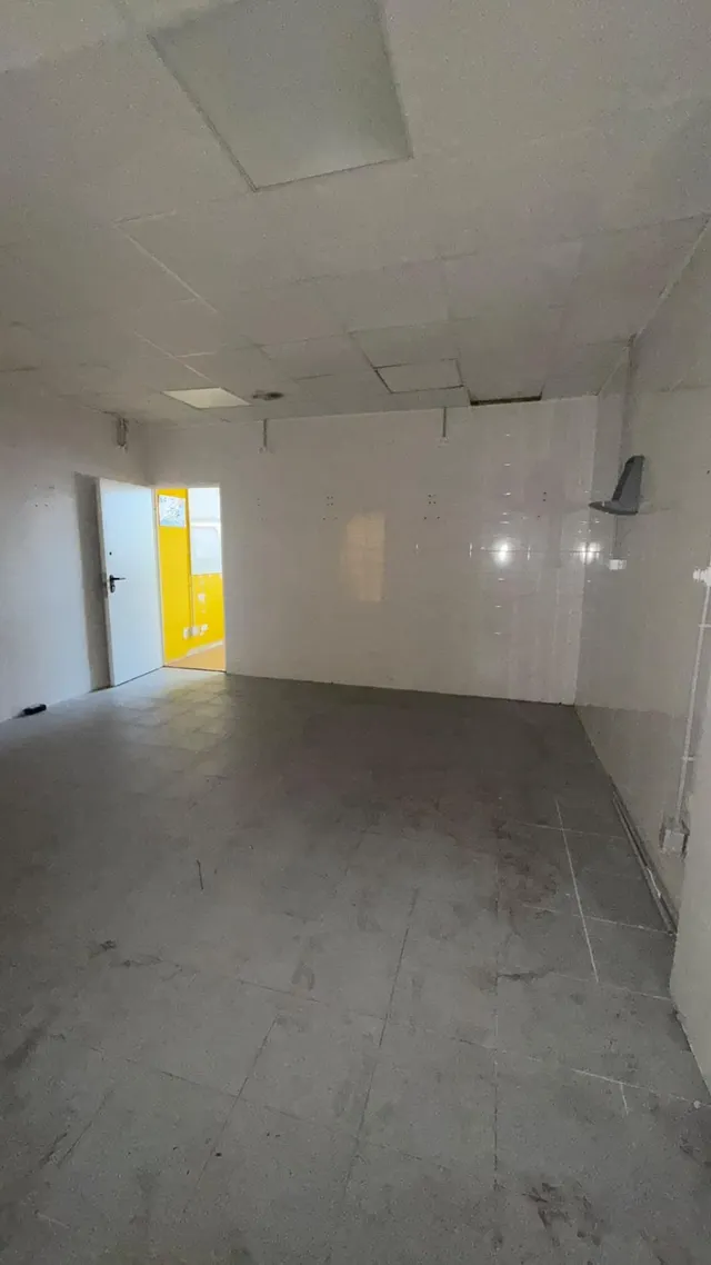 Amplia nave industrial en Rivas-Vaciamadrid — 47