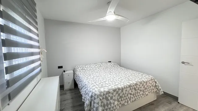 Exclusiva Casa Reformada con Piscina Privada y Parcela de 7.000 m2 en Blanca, Murcia — 22