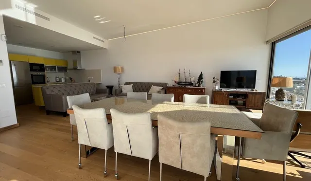 LLAVE EN MANO. ÁTICO IMPRESIONANTE CON ENORME TERRAZA, ORIENTACIÓN SUR Y VISTAS PANORÁMICAS AL MAR — 14