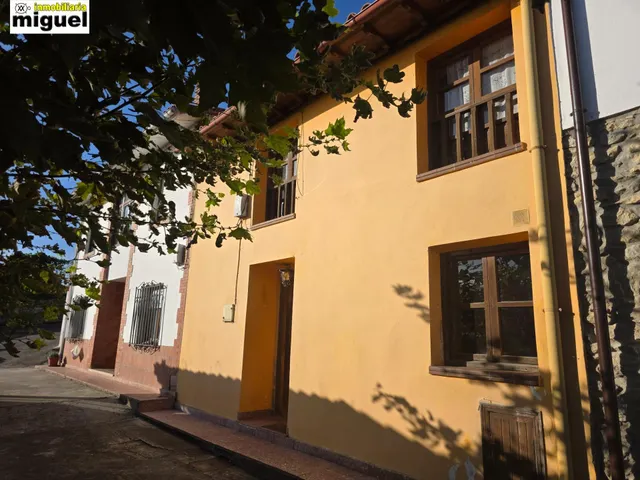 Casa de pueblo en Colombres con vistas a la sierra del cuera — 37
