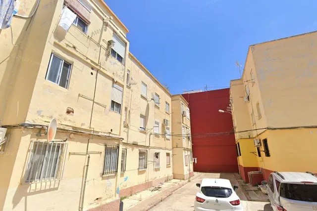 BAJO VIVIENDA DE 3 habitaciones, EXCELENTE INVERSION CON SENTIDO. — 14
