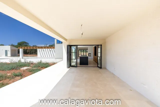 Villa de lujo de nueva construcción — 16