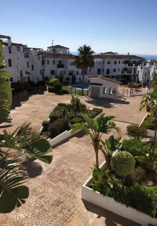 Apartamento en Alquiler en San Roque Cádiz — 18