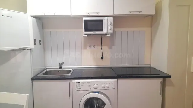 Piso 1 habitación 28m² en alquiler - Embajadores - foto 4