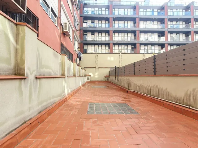 A reformar con super terraza — 5