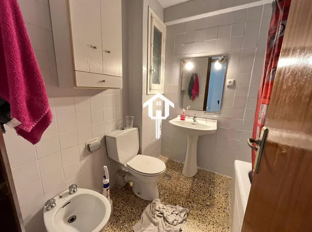 Piso 4 habitaciones 90m² en venta - Carolinas bajas — 23
