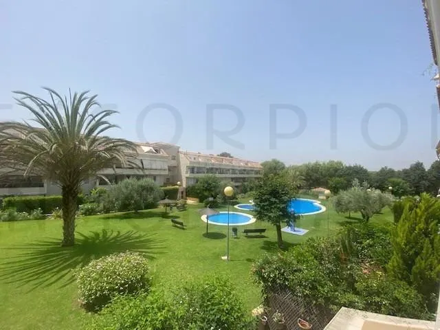 Vivienda jardin en primera linea de golf  en torren en conill — 2