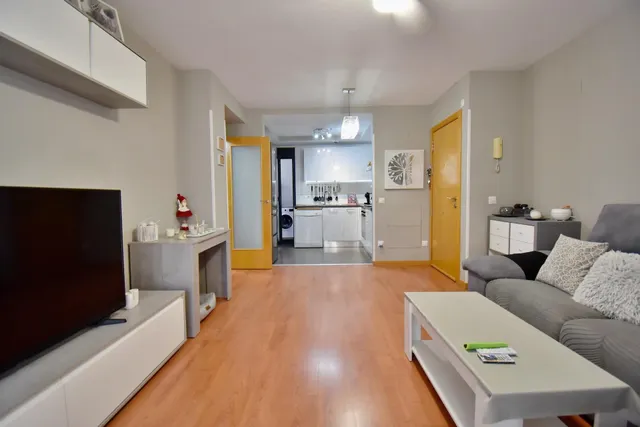 Soto del HENARES - 2 habitaciones con terraza, 2 plazas de garaje, trastero y piscina. — 10