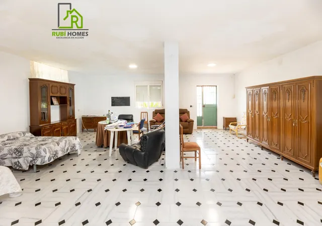 Espectacular chalet independiente con piscina en Alfacar — 34