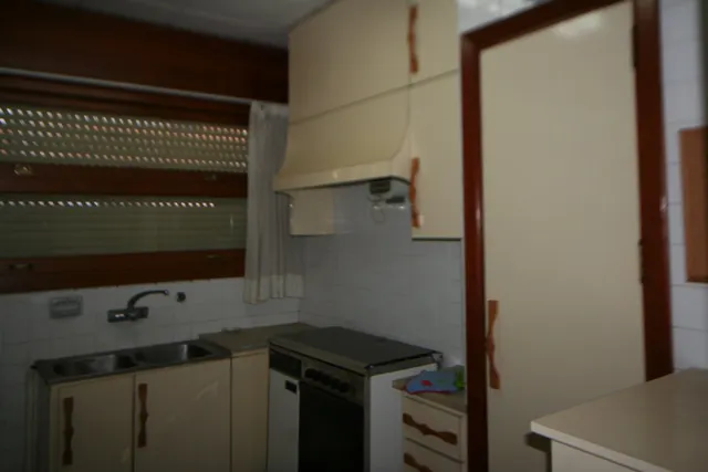 CASA A TRES ESQUINAS SITUADA A ESCASOS METROS DE LA IGLESIA DE LA ASUNCION. — 28