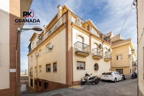Piso en Barrio de Monachil.