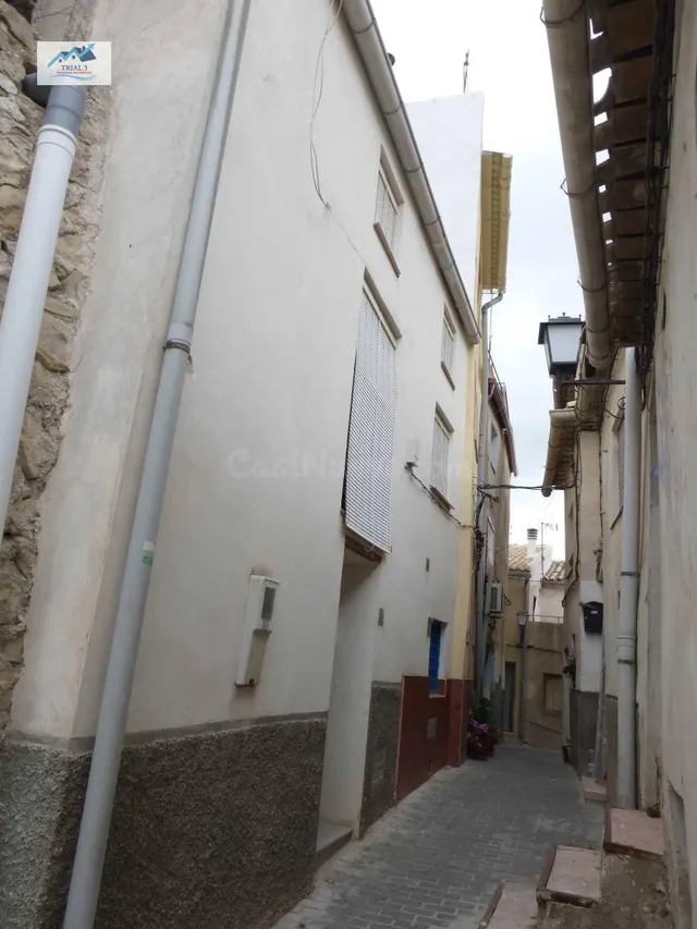 Venta de Piso en Moratalla, Murcia.