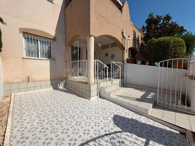Casa de una sola planta en Aguas Nuevas con 2 dormitorios, 1 - foto 2