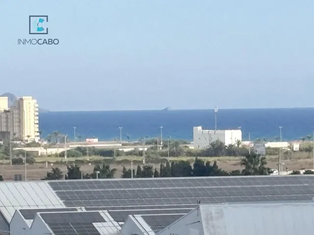 Apartamento con vistas al mar y la montaña en Cala Flores — 21