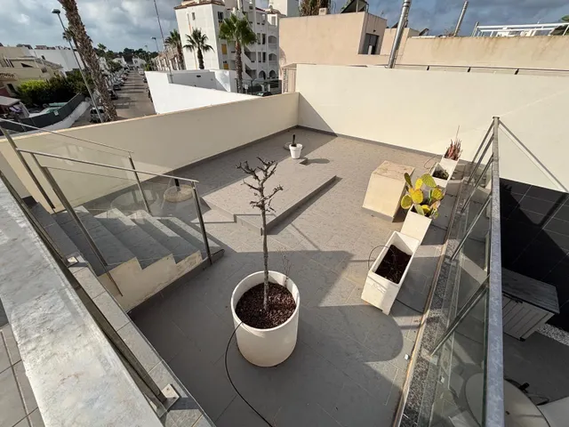 Exclusivo adosado estilo Murano en Villamartín — 8
