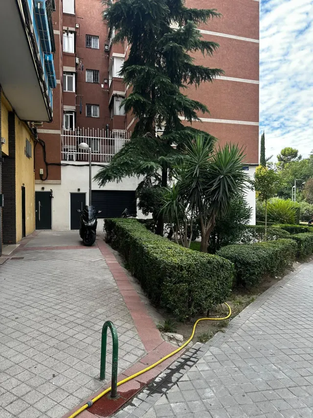 Local comercial 175m² en venta - Ventas — 5