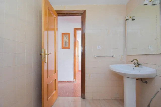 ¡¡¡¡amplia vivienda de 4 dormitorios con grandes posibilidades de reforma y personalización!!!! — 40
