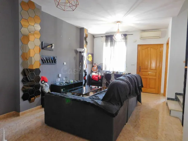 Casa 4 habitaciones 92m² en venta - Desamparados-Hurchillo-T - foto 2