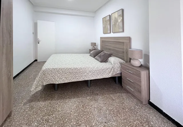 638A -  PISO EN ALQUILER EN LA AVENIDA — 6