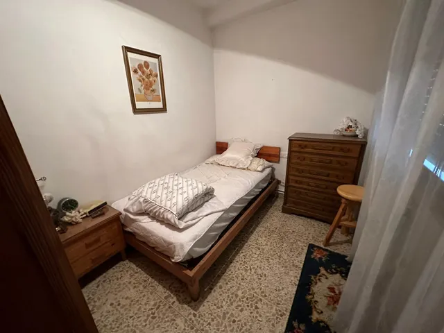 PISO DE 4 DORMITORIOS EN PLAZA DE LOS ALFÉRECES — 27