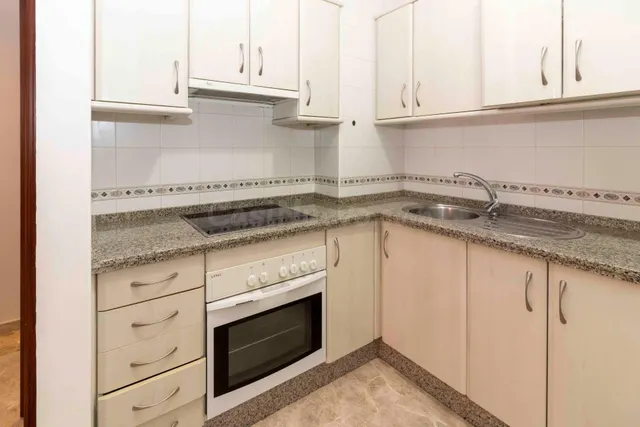 ✨ APARTAMENTO EXCLUSIVO A 100 METROS DEL AYUNTAMIENTO DE BAD - foto 5