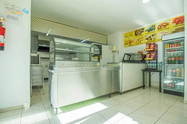 LOCAL COMERCIAL EN VALDEPASILLAS BADAJOZ — 6