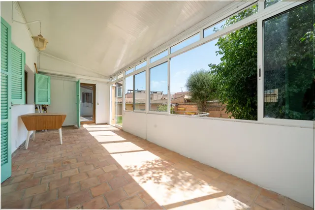 Adosado amplio y luminoso con terraza privada exterior — 33
