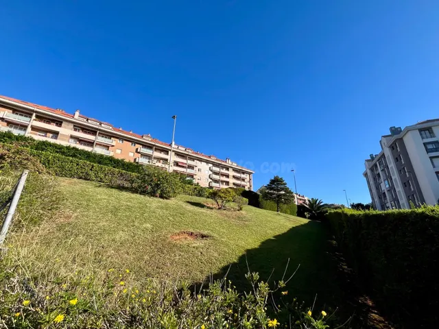 PISO DÚPLEX EN VALDENOJA CON VISTAS A LA BAHÍA - foto 3