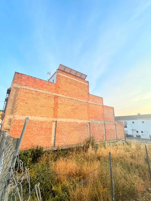 ¡Tu Futuro Comienza Aquí! Terreno en San Ignacio del Viar - foto 4