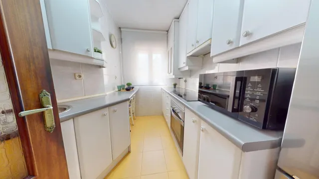 PISO DE 3 DORMITORIOS ,  81 M2 CON TRASTERO  EN HORTALEZA — 21