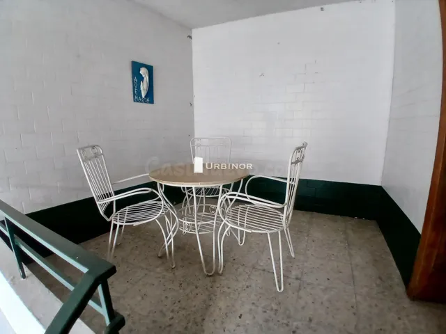 CASA DE PIEDRA con patio. CENTRO DE XINZO DE LIMIA. - foto 3