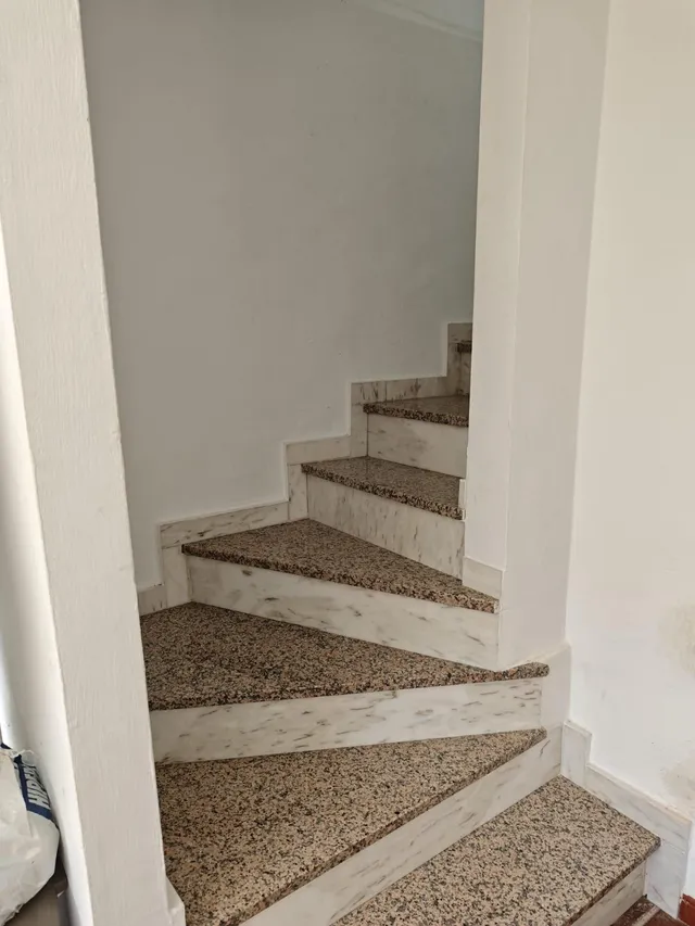 Casa rústica con terrazas y vistas a la montaña en Totalán — 39